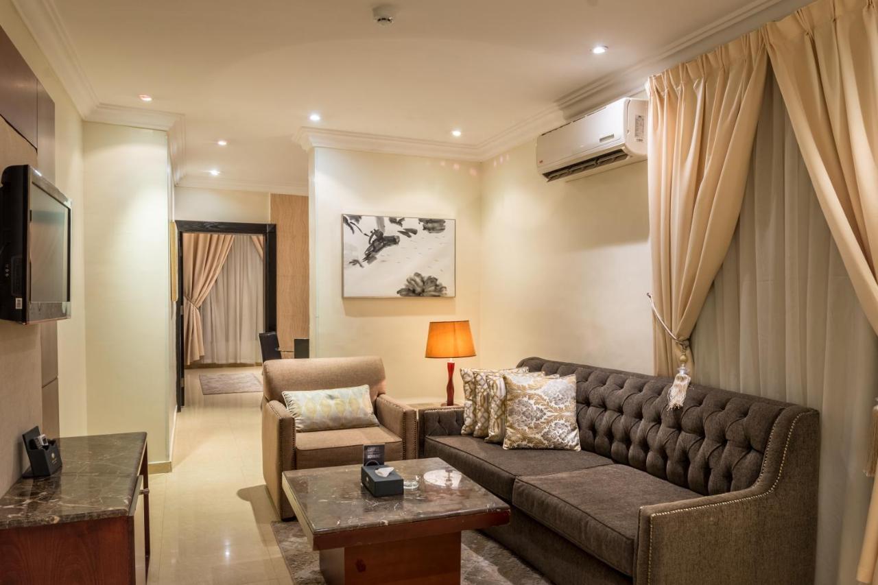 อัลมูฮัยดบ์ สุไลมันยา อัสการี ฮอสปิตัล Aparthotel ริยาดห์ ภายนอก รูปภาพ